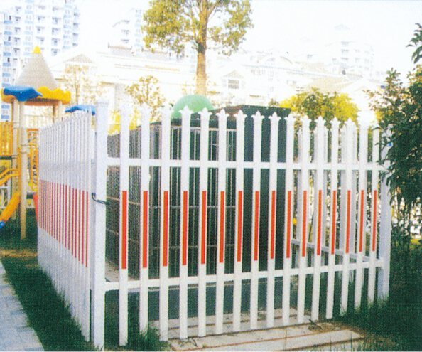 龙湖PVC865围墙护栏